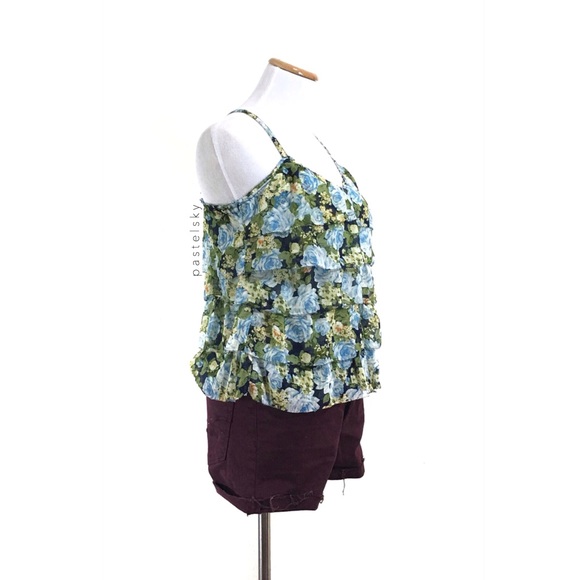 ABERCROMBIE & FITCH floral layered top - Picture 2 of 7
